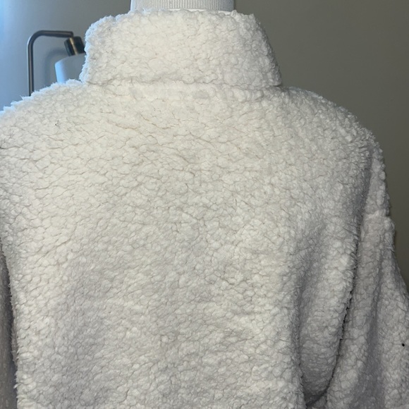 Victoria’s Secret full zip, Sherpa jacket, off-white, side, pockets, new - Picture 6 of 14